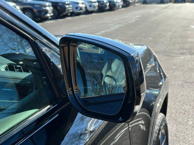 new 2025 Jeep Grand Cherokee L car, priced at $61,855