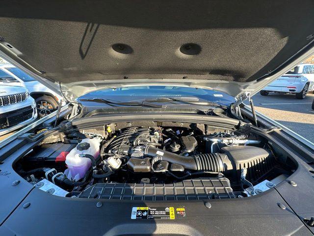 new 2025 Jeep Grand Cherokee car, priced at $44,752