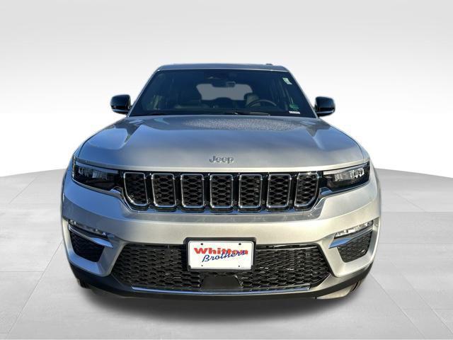 new 2025 Jeep Grand Cherokee car, priced at $44,752