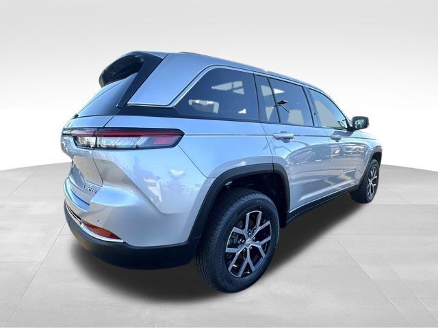 new 2025 Jeep Grand Cherokee car, priced at $44,752