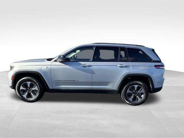 used 2022 Jeep Grand Cherokee 4xe car, priced at $25,890