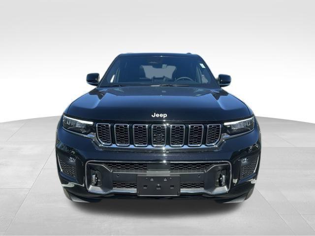 new 2025 Jeep Grand Cherokee car, priced at $53,837