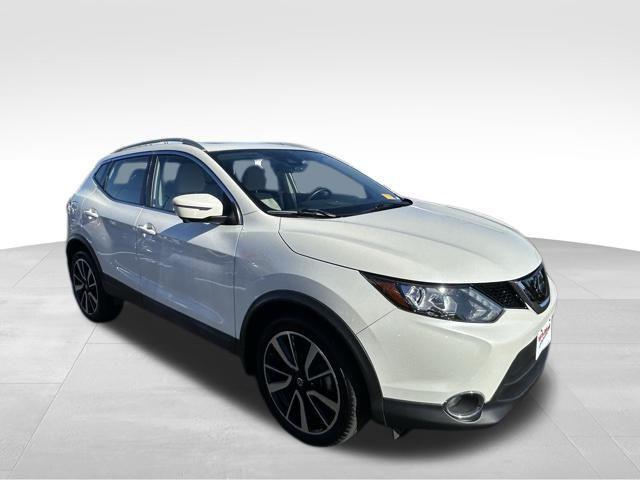 used 2019 Nissan Rogue Sport car, priced at $17,290