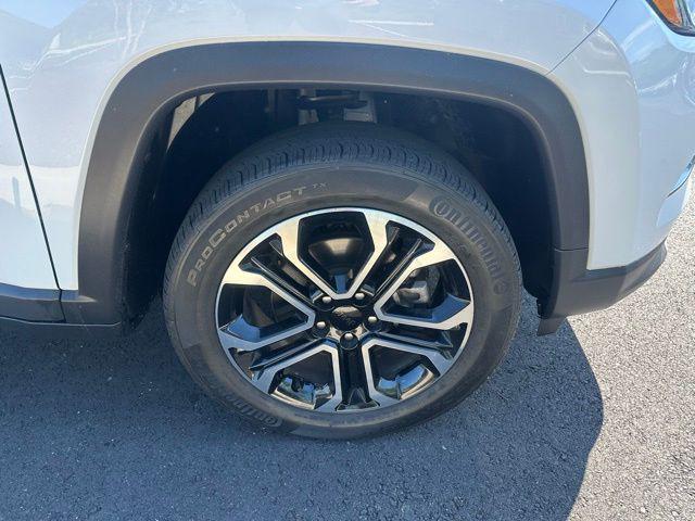 used 2022 Jeep Compass car, priced at $23,389