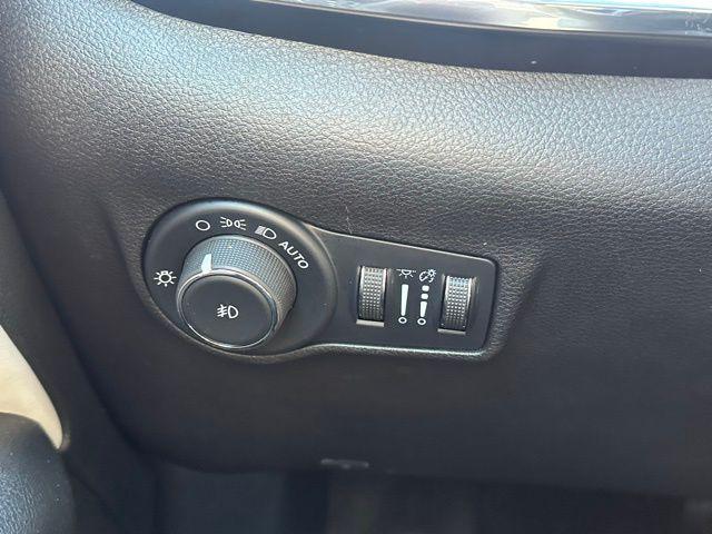 used 2022 Jeep Compass car, priced at $23,389