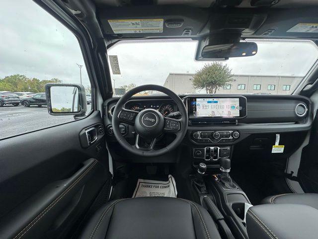 new 2025 Jeep Gladiator car, priced at $44,092