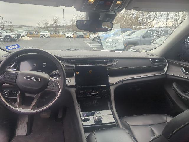 used 2023 Jeep Grand Cherokee car, priced at $33,190