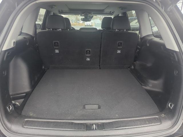 used 2023 Jeep Grand Cherokee car, priced at $33,190