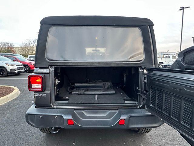 used 2018 Jeep Wrangler Unlimited car, priced at $27,490