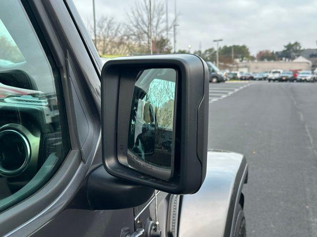 used 2018 Jeep Wrangler Unlimited car, priced at $27,490