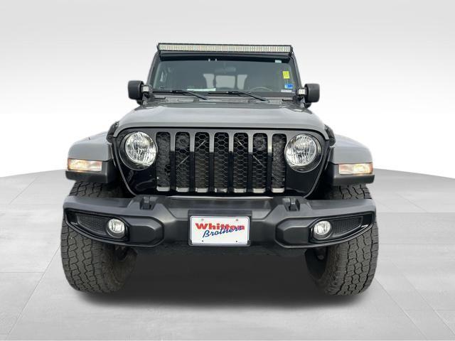 used 2021 Jeep Gladiator car, priced at $28,492