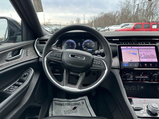 new 2025 Jeep Grand Cherokee L car, priced at $50,394