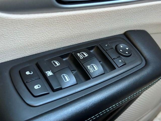 used 2017 Chrysler Pacifica Hybrid car, priced at $17,992