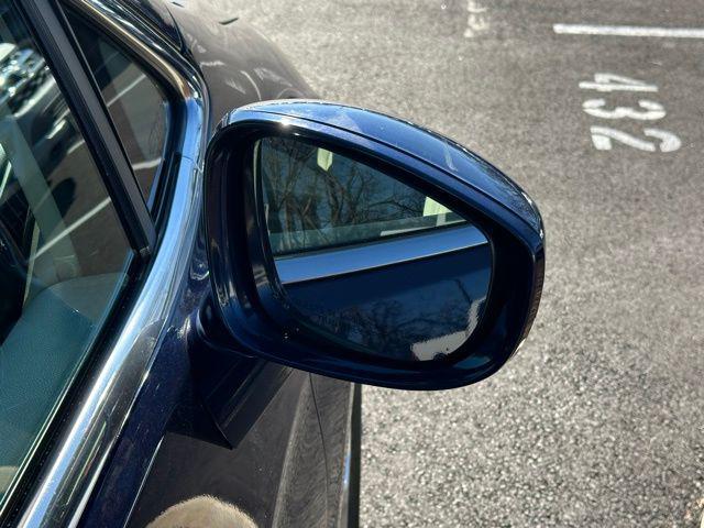 used 2017 Chrysler Pacifica Hybrid car, priced at $17,992