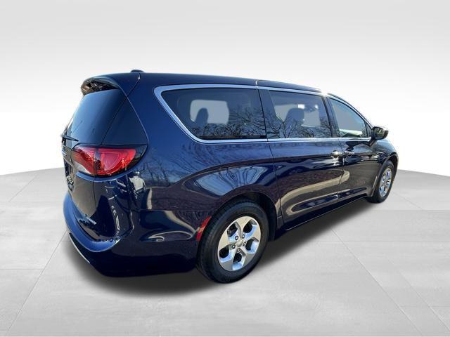 used 2017 Chrysler Pacifica Hybrid car, priced at $17,992