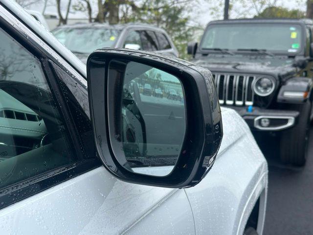 new 2025 Jeep Grand Cherokee L car, priced at $55,011