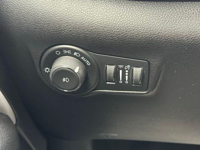 used 2024 Jeep Compass car, priced at $22,390