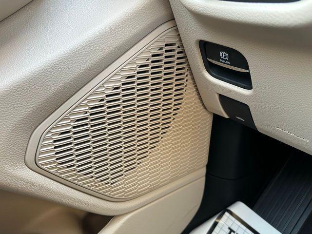 new 2025 Jeep Grand Cherokee car, priced at $42,489