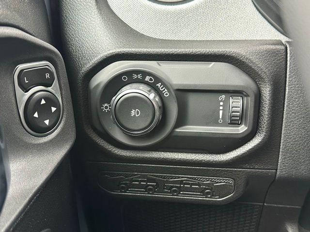 new 2026 Jeep Wrangler car, priced at $53,268