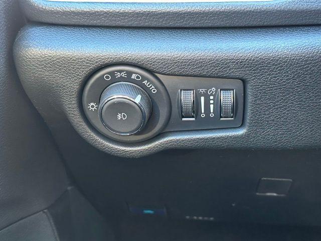 new 2026 Chrysler Pacifica car, priced at $42,155