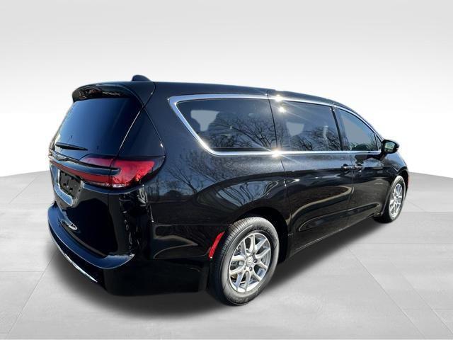 new 2026 Chrysler Pacifica car, priced at $42,155