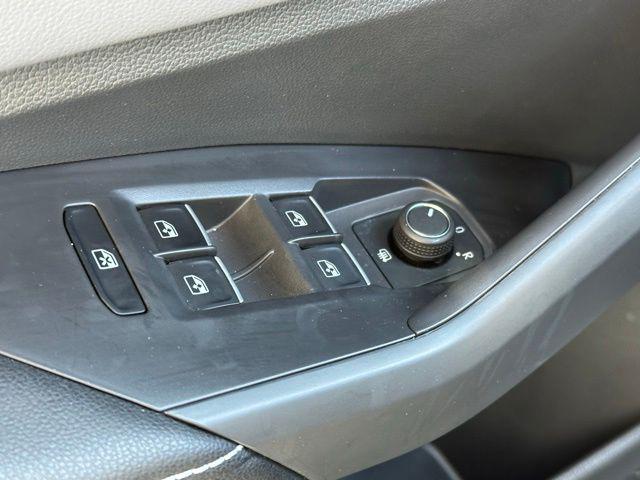 used 2025 Volkswagen Jetta car, priced at $26,189