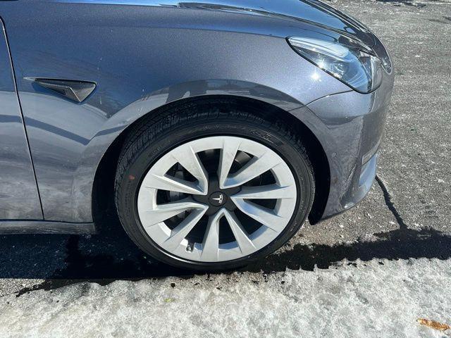 used 2022 Tesla Model 3 car, priced at $23,000