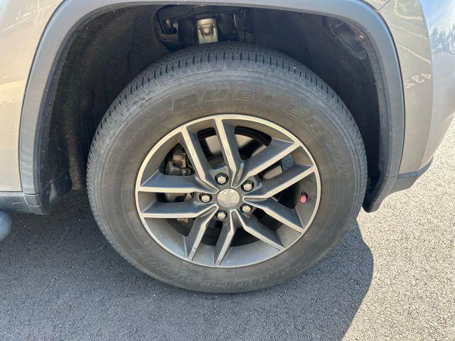 used 2017 Jeep Grand Cherokee car, priced at $19,990