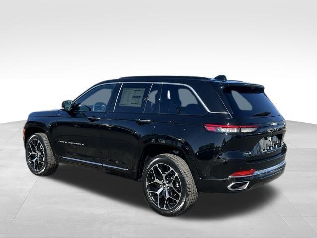 new 2025 Jeep Grand Cherokee car, priced at $62,097
