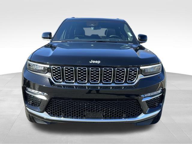 new 2025 Jeep Grand Cherokee car, priced at $62,097