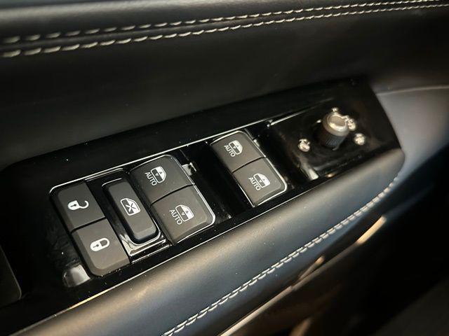 new 2026 Jeep Grand Wagoneer car, priced at $96,210