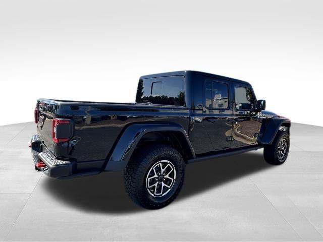 new 2025 Jeep Gladiator car, priced at $53,398
