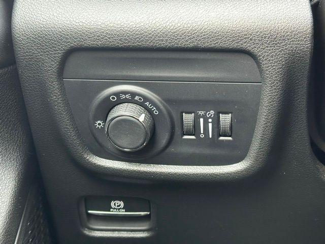 used 2024 Jeep Grand Cherokee L car, priced at $32,490