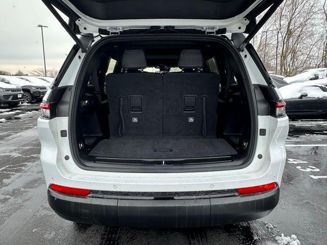 used 2024 Jeep Grand Cherokee L car, priced at $32,490