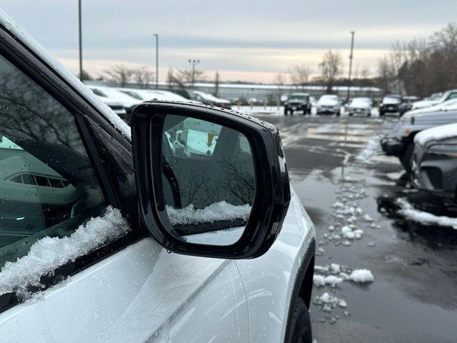 used 2024 Jeep Grand Cherokee L car, priced at $32,490