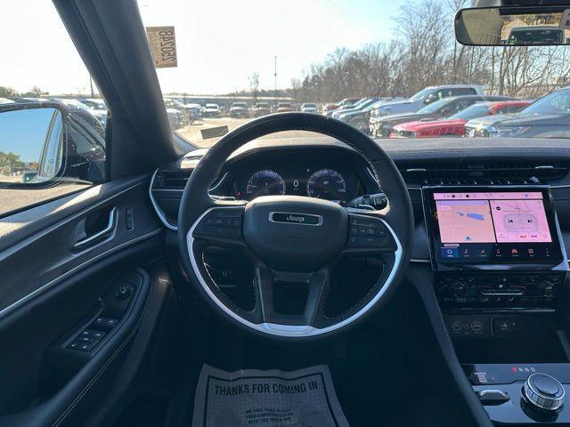 new 2025 Jeep Grand Cherokee car, priced at $48,104