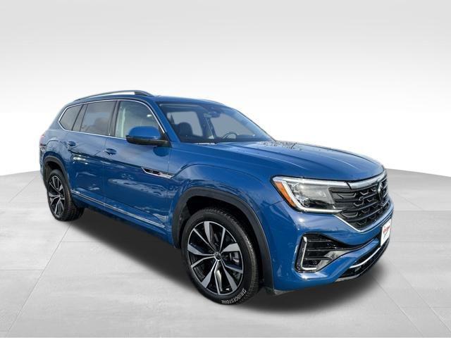 used 2025 Volkswagen Atlas car, priced at $40,490