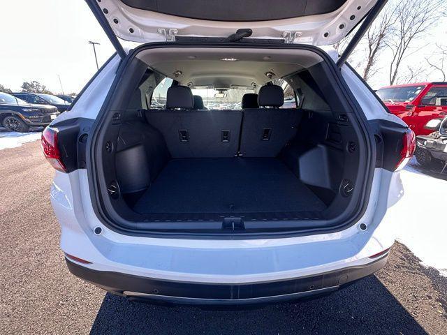 used 2024 Chevrolet Equinox car, priced at $22,000