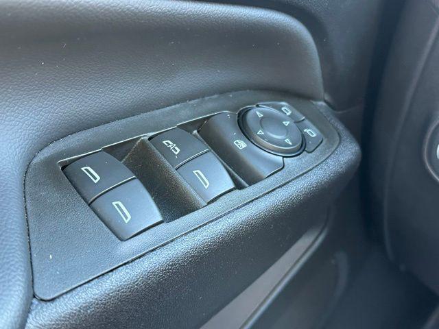 used 2024 Chevrolet Equinox car, priced at $22,000