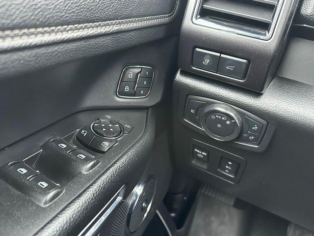 used 2020 Ford Expedition car, priced at $28,992