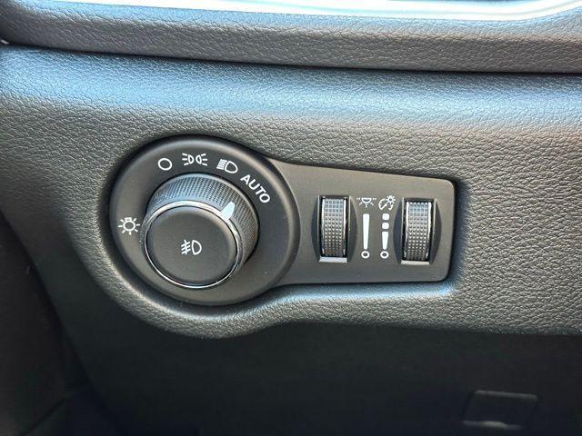 new 2026 Chrysler Pacifica car, priced at $50,112