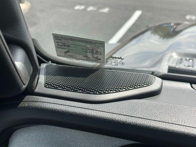 new 2025 Jeep Wrangler car, priced at $38,720