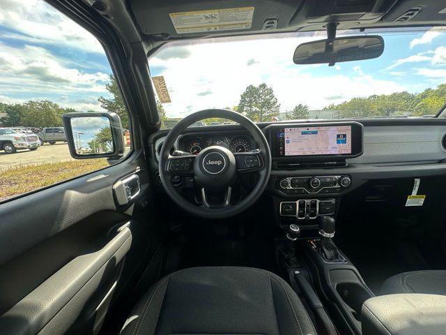 new 2025 Jeep Wrangler car, priced at $38,720