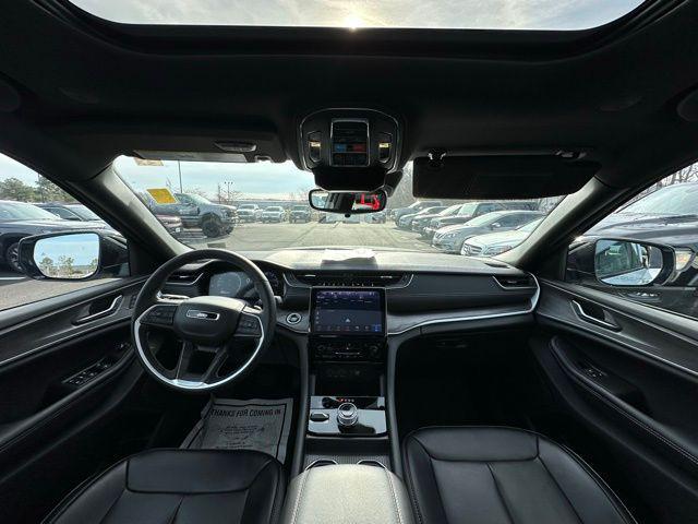 used 2024 Jeep Grand Cherokee car, priced at $33,790