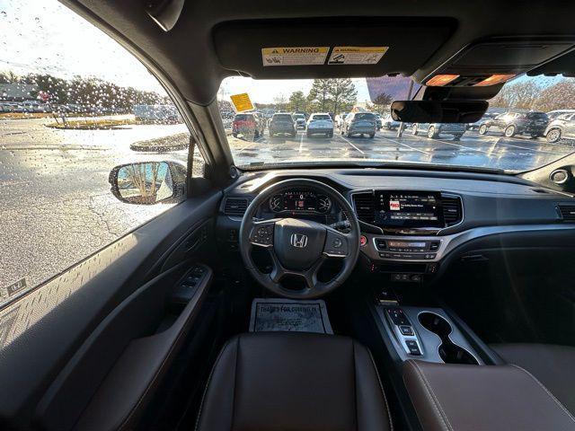 used 2025 Honda Passport car, priced at $37,390