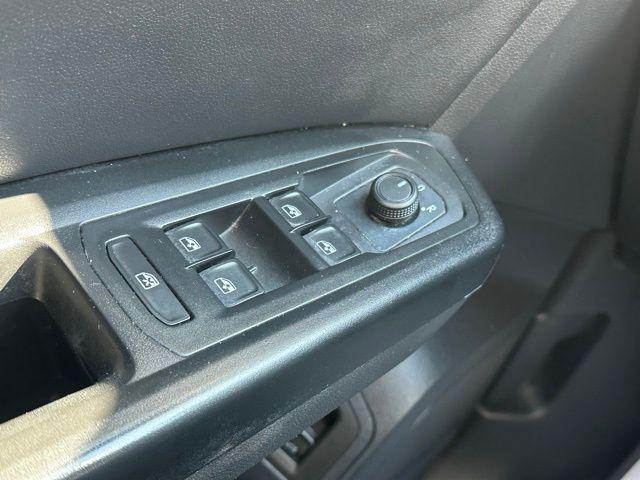 used 2021 Volkswagen Atlas car, priced at $18,000