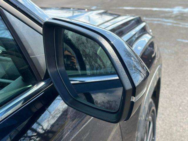 used 2021 Volkswagen Atlas car, priced at $18,000