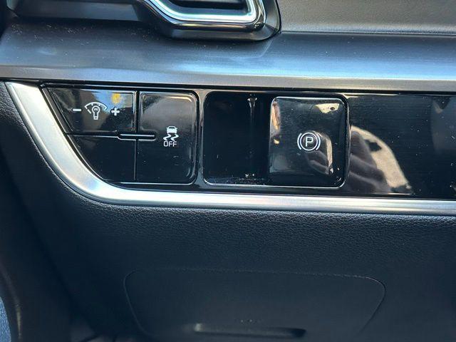 used 2025 Kia Sportage car, priced at $26,490