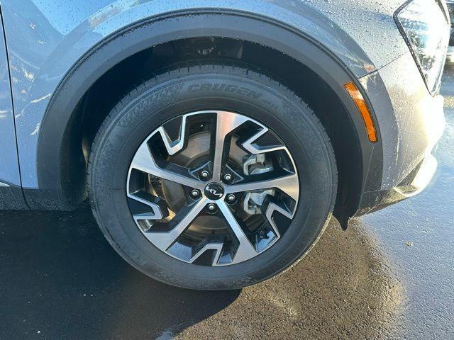 used 2025 Kia Sportage car, priced at $26,490