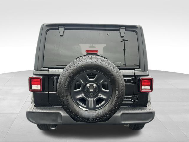 new 2025 Jeep Wrangler car, priced at $40,507